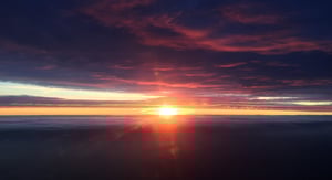 Solnedgang over havet