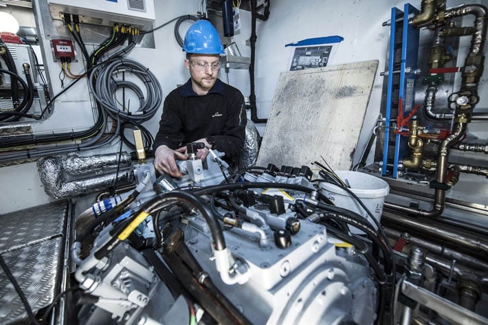 Rygerelektra is equipped with energy-efficient Servogear propellers and gearboxes. Two HD220 gearboxes